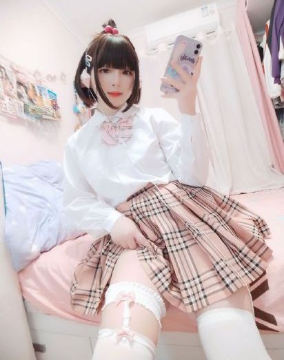 自拍中文本土欧美色_1080P电影在线看